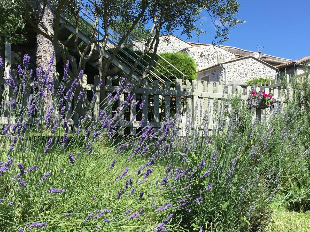 德佩佩艾米利安住宿加早餐旅馆 Chomérac 外观 照片