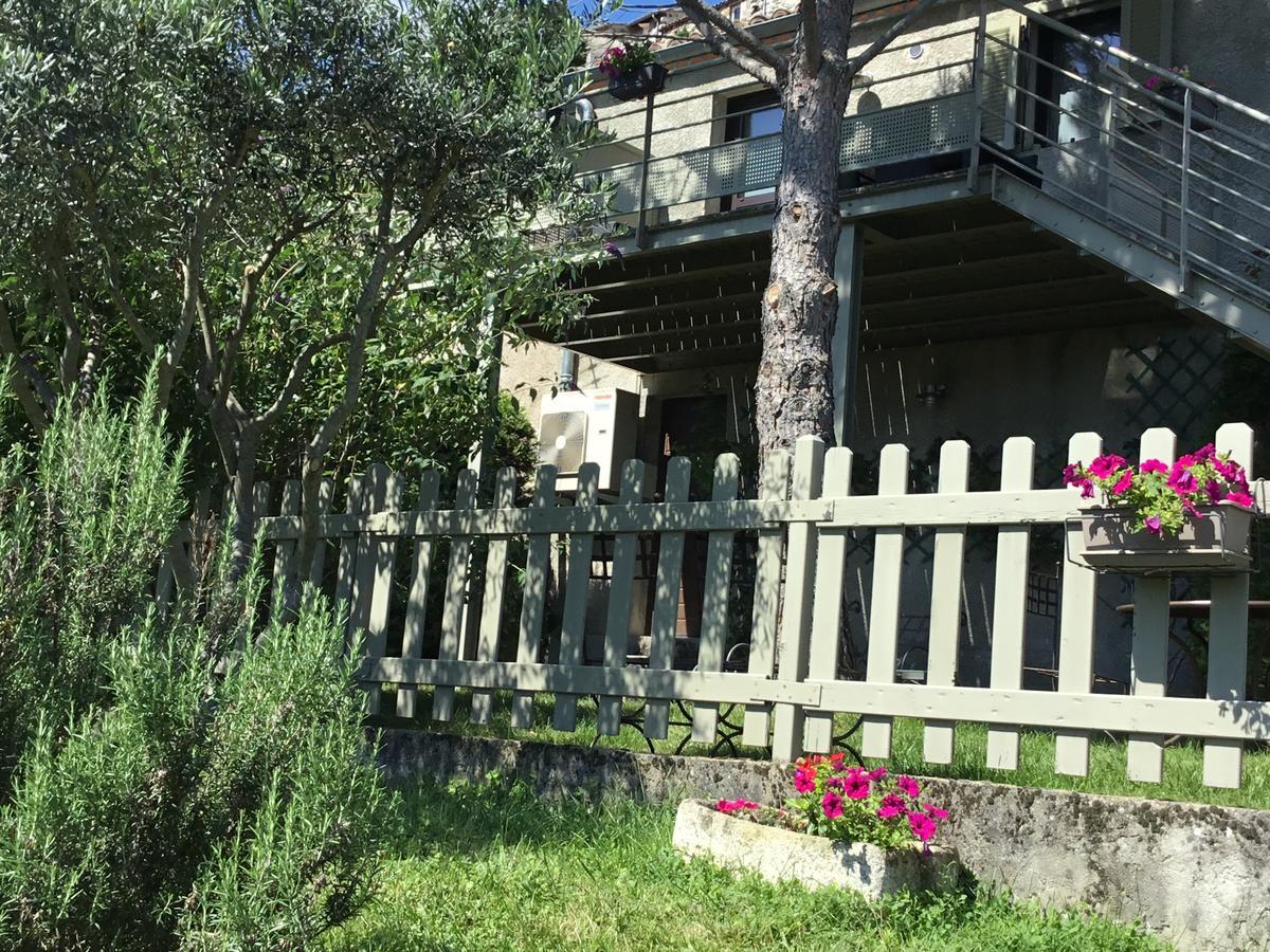 德佩佩艾米利安住宿加早餐旅馆 Chomérac 外观 照片